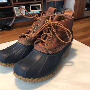 LL BEAN DUCK BOOTS Women’s SIZE 7 Tan/Navy 6”